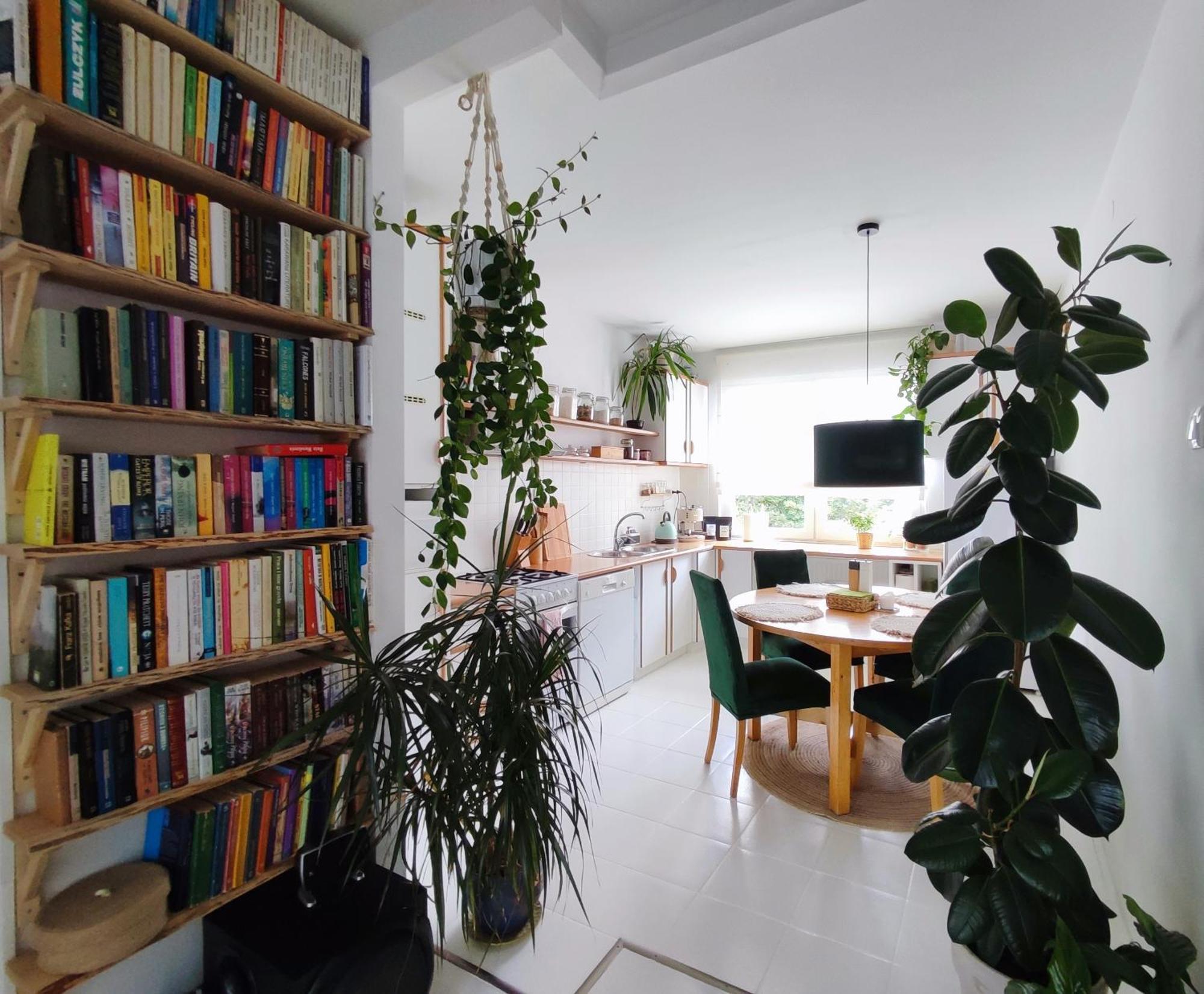 Urokliwy Azyl W Miescie: Komfort I Spokoj, Projektor I Hi-fi, 6 Minut Kolejka Do Centrum. Apartmán Poznaň